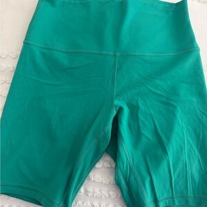Lululemon Align Short size 8 EUC